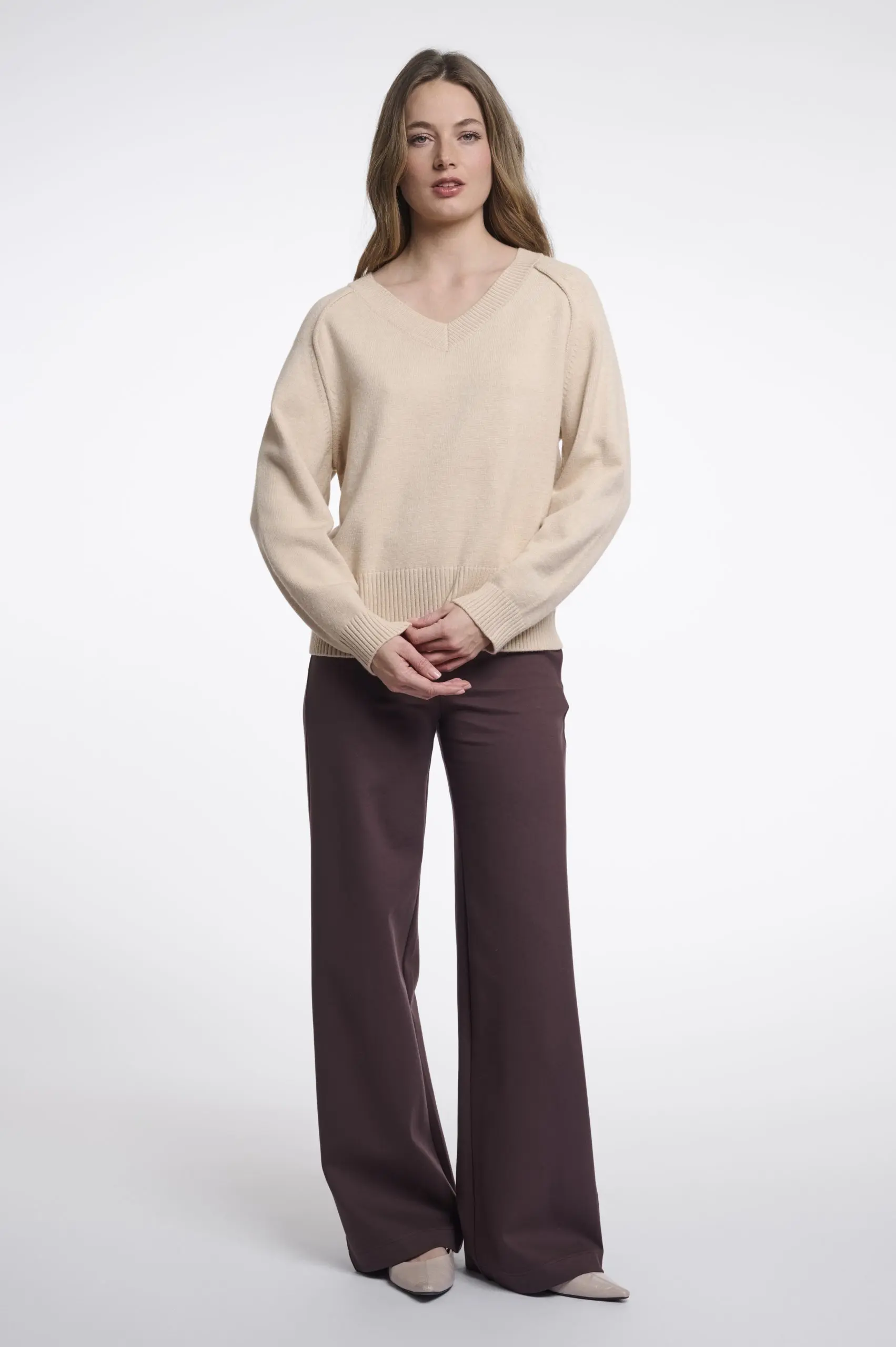 Riana Oat Sweater - Image 3