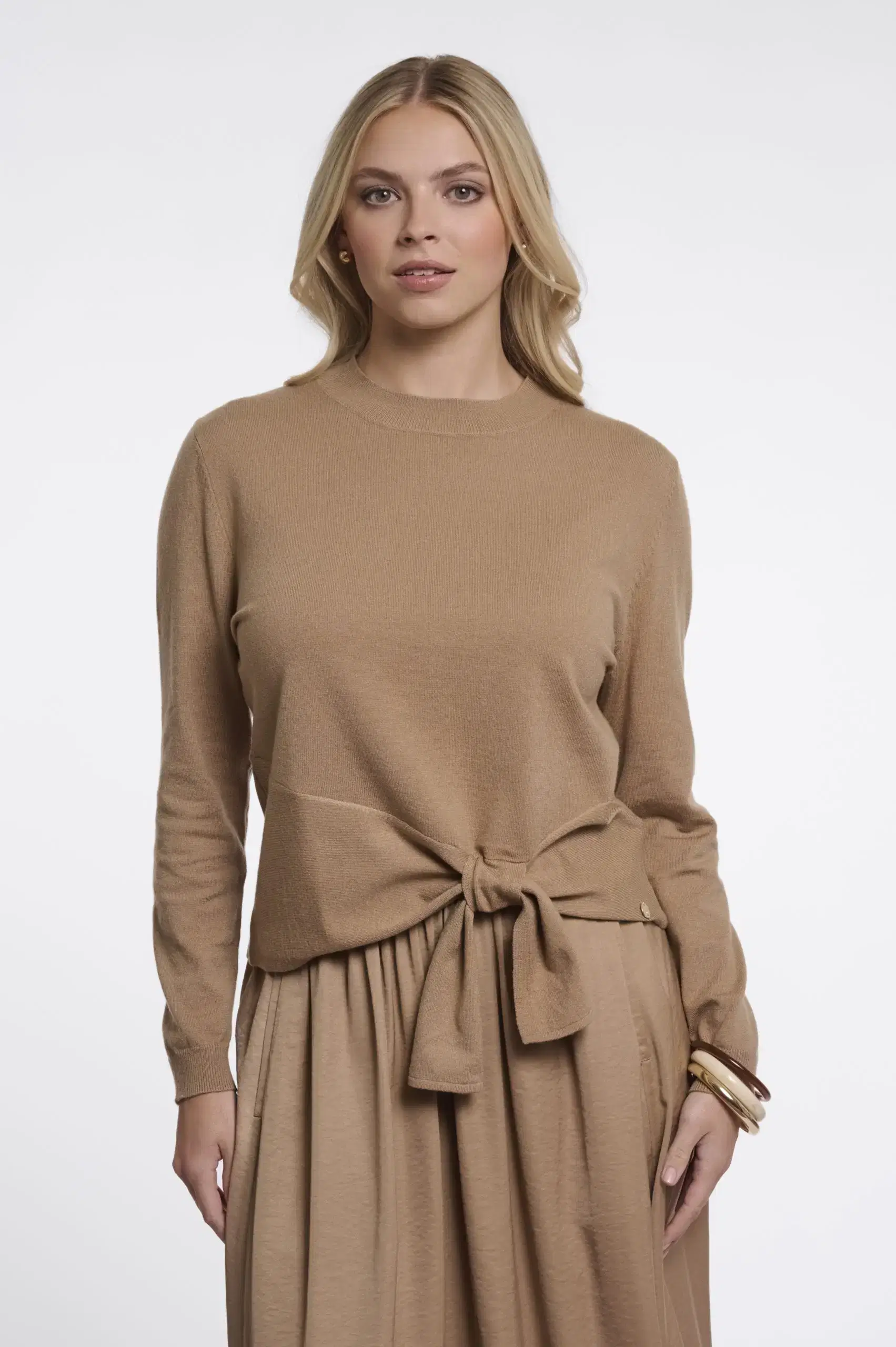 Kuro Sahara Desert Sweater