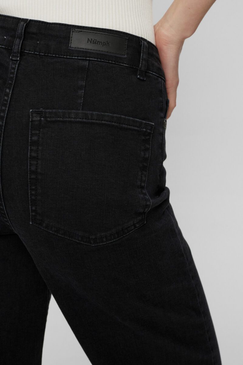 Nuparis Crop Black Denim - Image 4