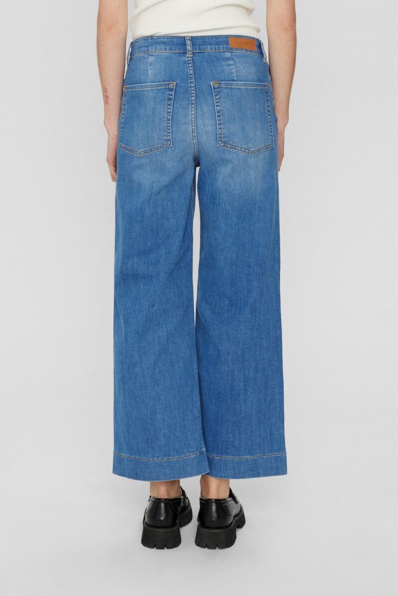 Nuparis Cropped Denim - Image 3