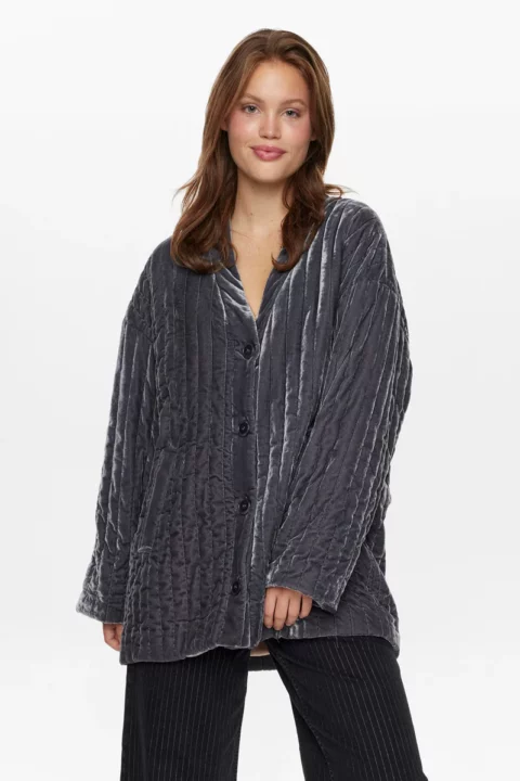 Nuvelli Velvet Jacket