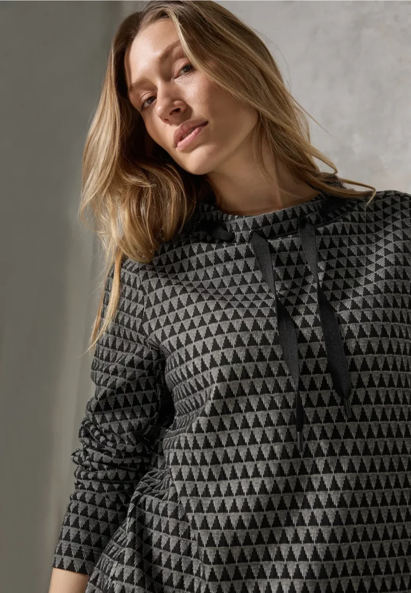 Cecil Jacquard Dress - Image 3