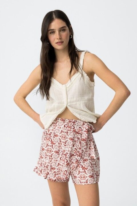 Davina Skort