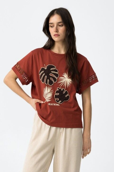Chani T-Shirt