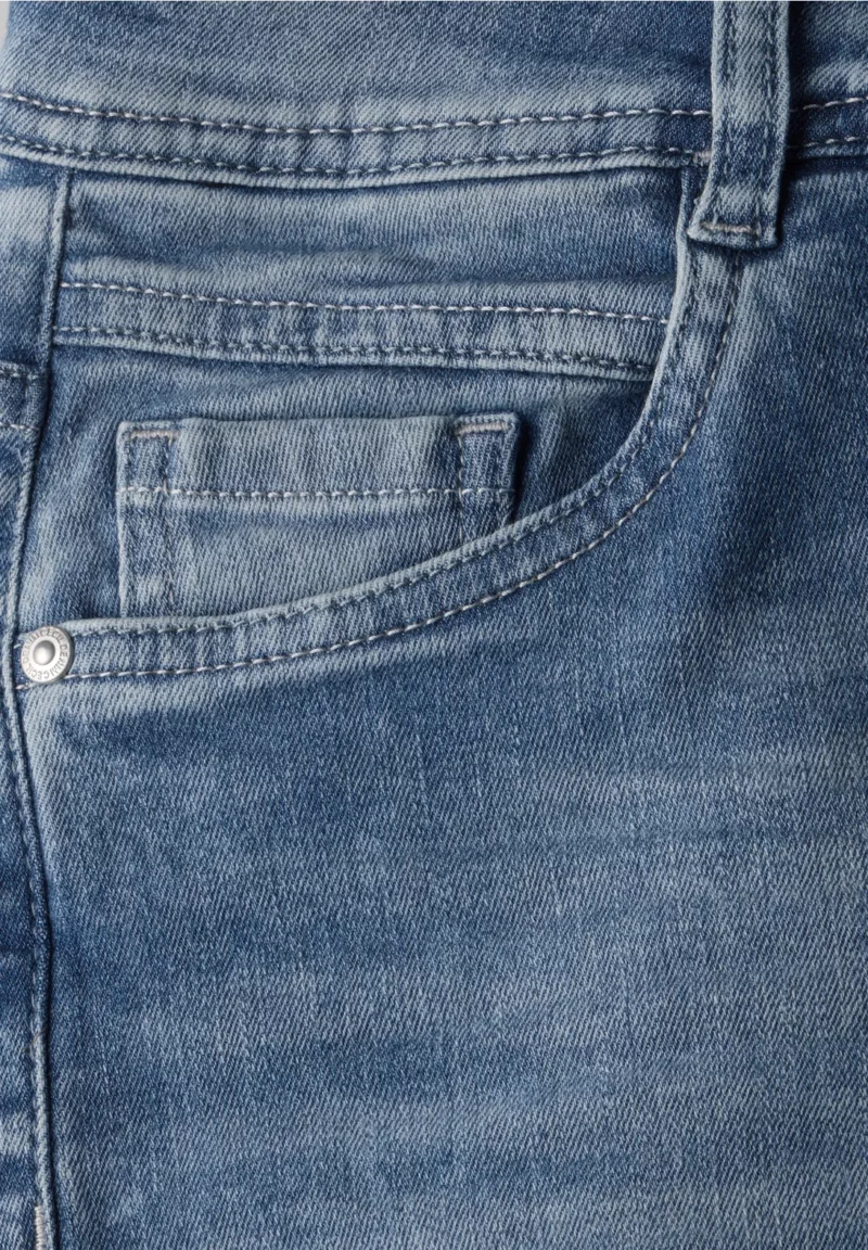 Cecil Neele Flare Jeans - Image 5