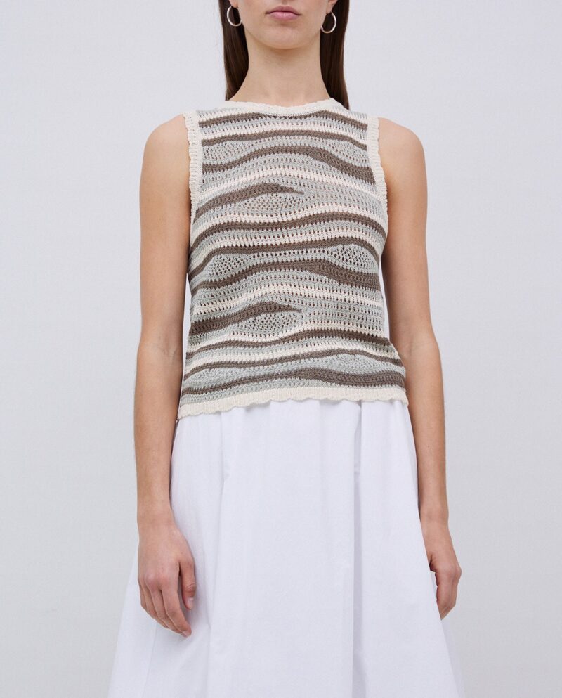 Sandy Knit Vest - Image 5