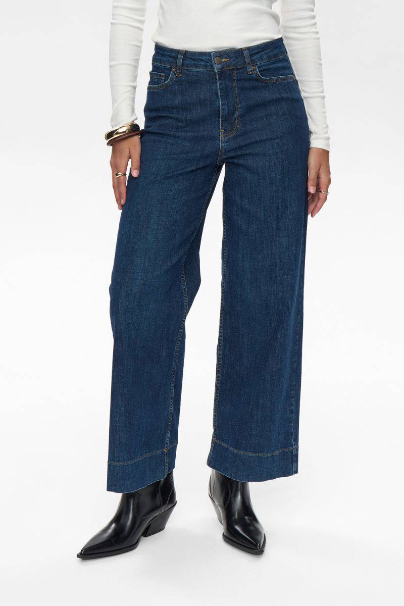 Nuparis Cropped Jeans - Image 2