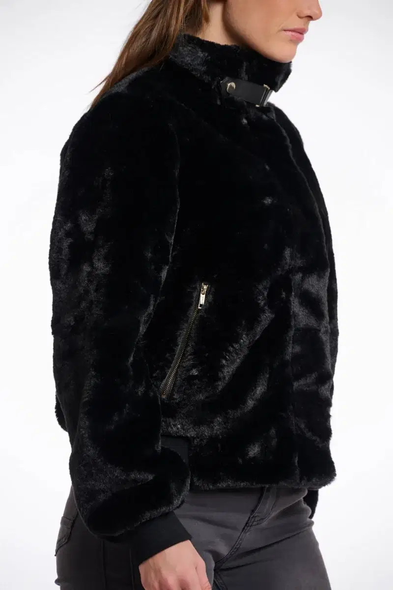 Ambra Black Faux Fur Jacket - Image 6