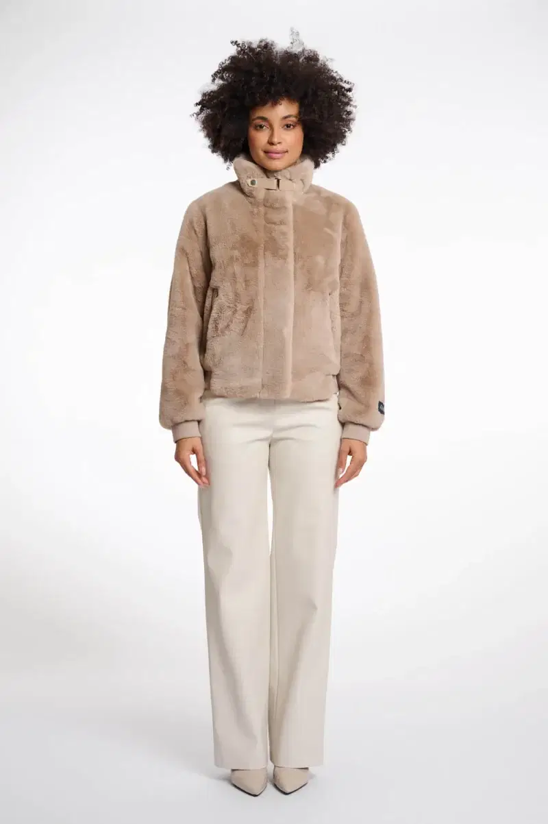 Ambra Oat Faux Fur Jacket - Image 4