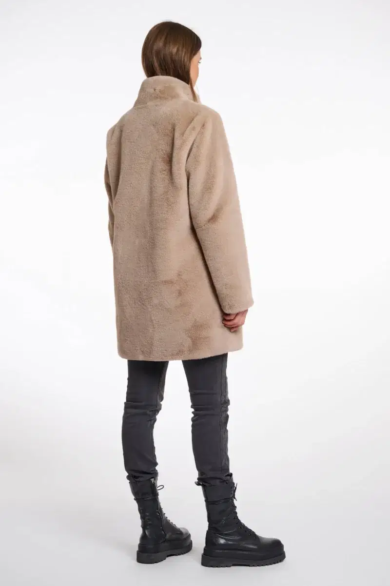 Nonna Oat Faux Fur Coat - Image 4