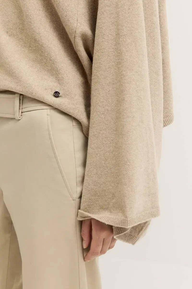 Beige Cashmere Knitwear - Image 4