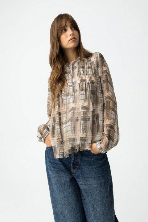 Carmilde Blouse