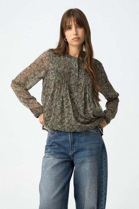 Carmilde Blouse