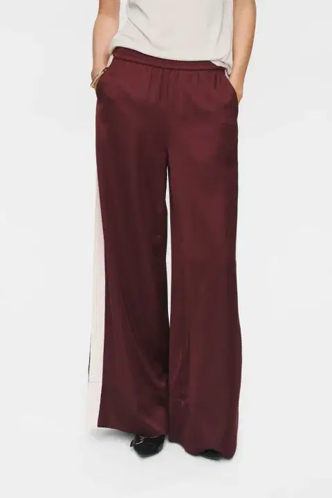 Nusantina Wine Pants