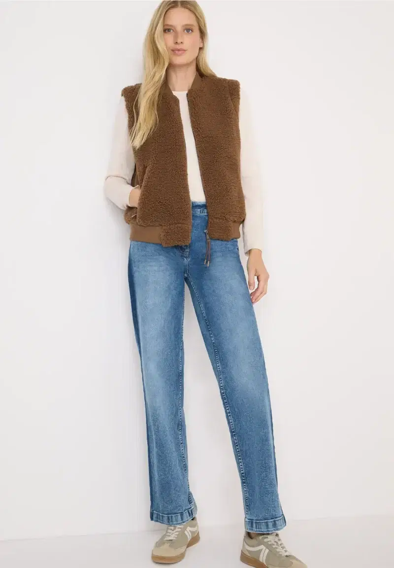 Teddy Vest - Image 2
