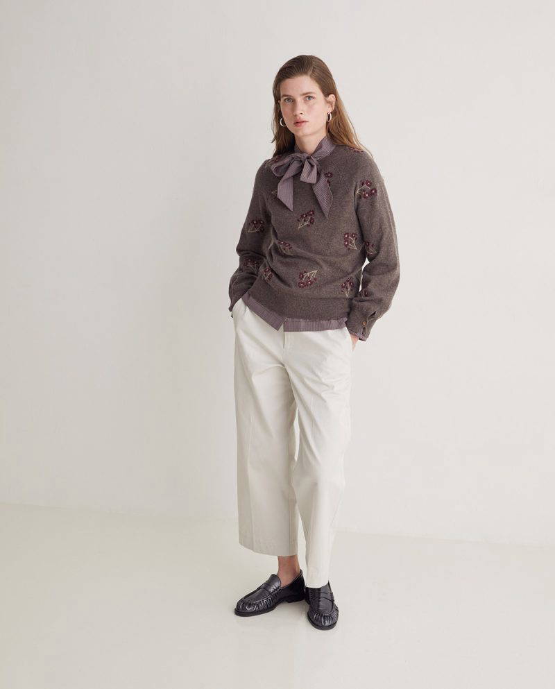 Norit Floral Sweater - Image 5