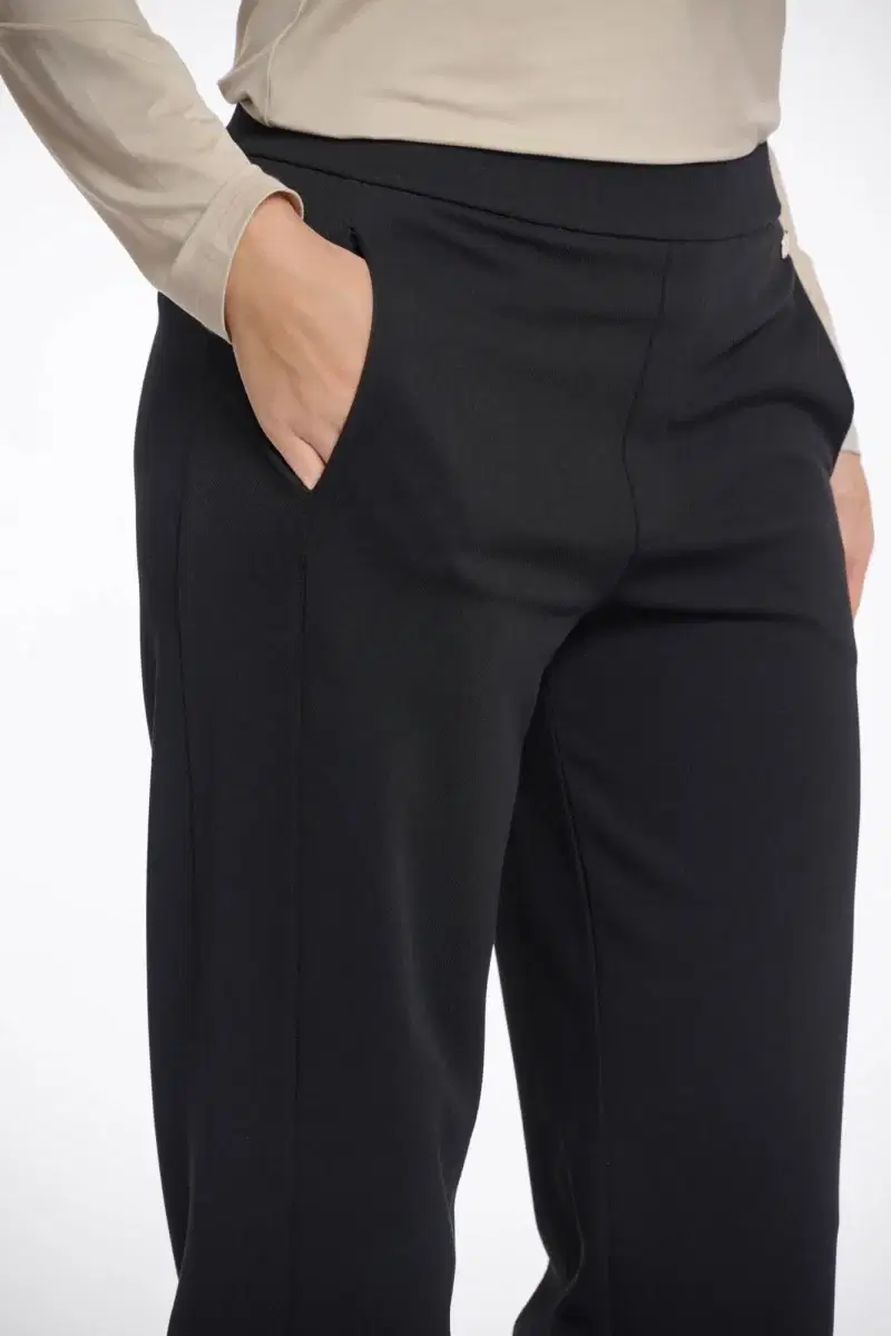 Averly Black Trousers - Image 5