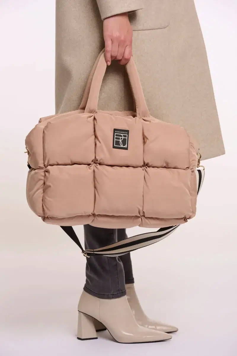 Fabienne Beige Shoulder Handbag - Image 3