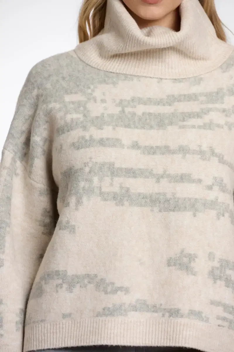 Izzie Birch Grey Sweater - Image 5
