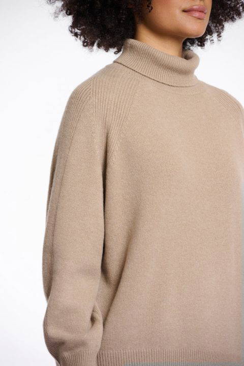 Maartje Beige Sweater
