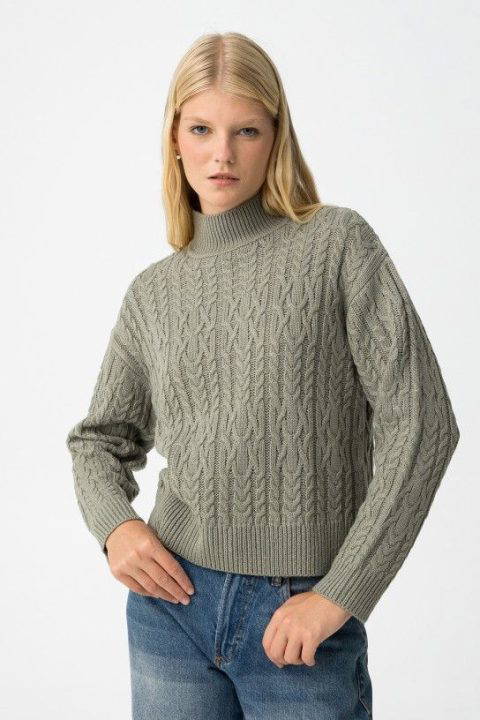 Mistral Sage Cable Knit Sweater