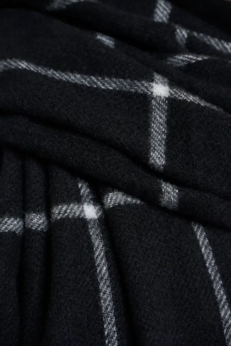 Moochy Black Checked Scarf - Image 4