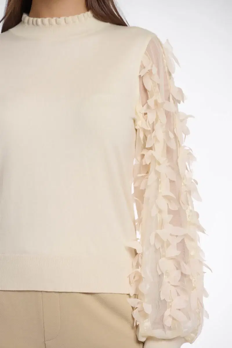 Romi Beige Sweater - Image 4