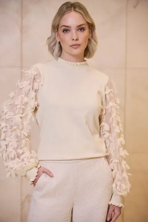 Romi Beige Sweater