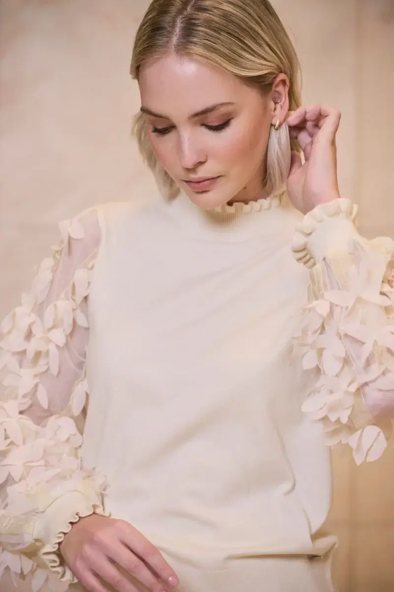 Romi Beige Sweater - Image 2