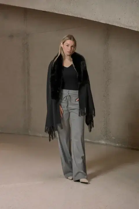 Wendy Black Cape
