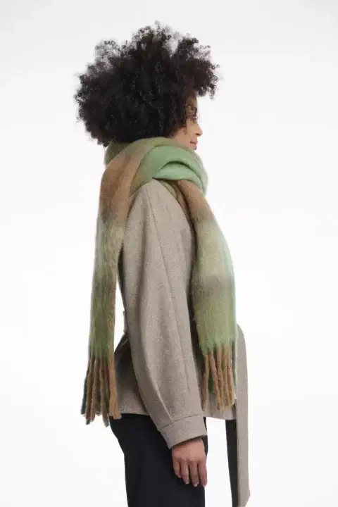 Rita Green Checkered Scarf