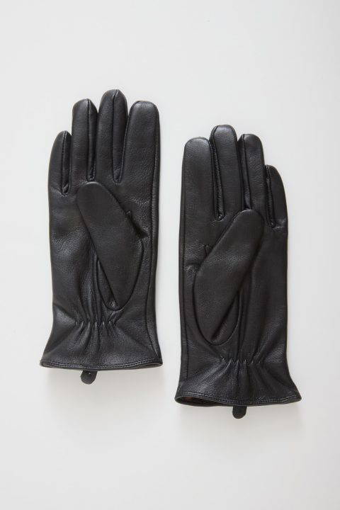 Black Leather Gloves