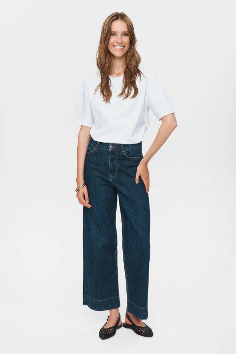 Nuparis Dark Denim Cropped Jeans