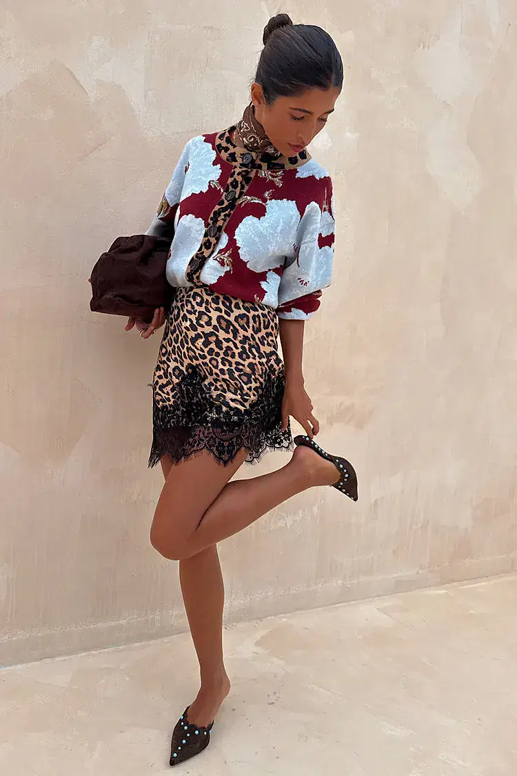 Burgundy & Blue Poppy Cardigan - Image 4