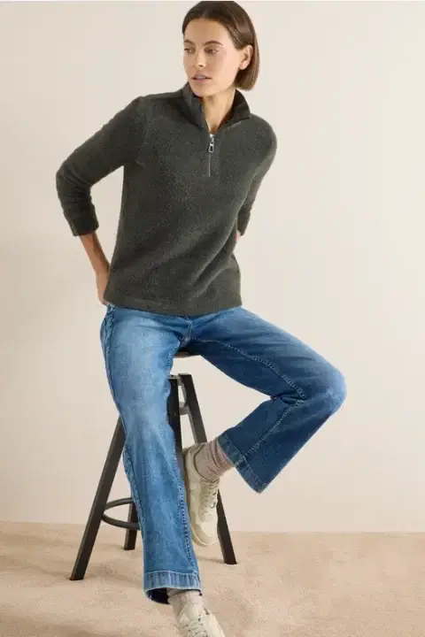 Cecil Feather Yarn Sweater