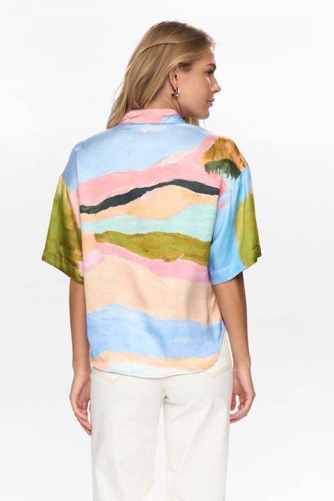 Numeadow Peony Shirt