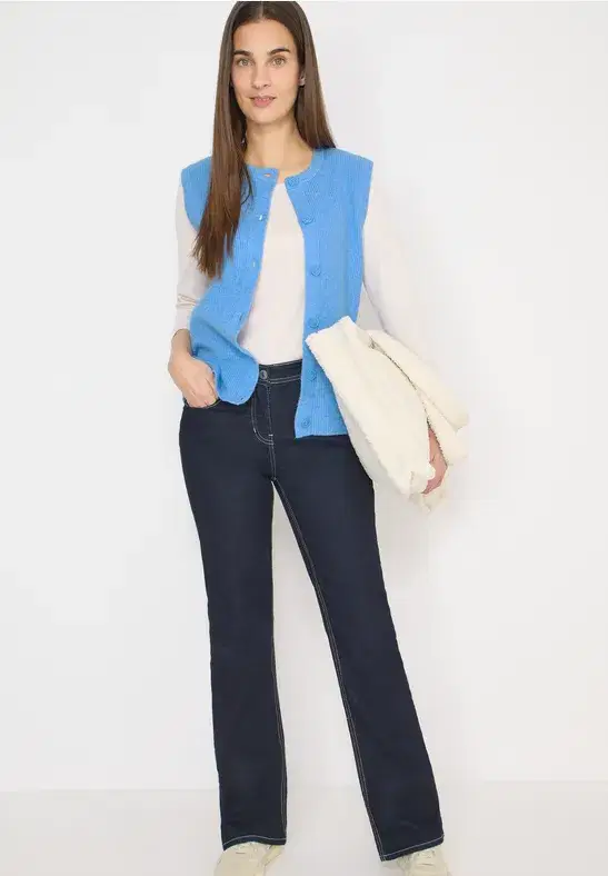 Cecil Blue Rib Vest - Image 3