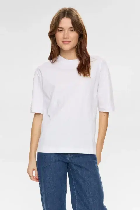 Numeadow White T-Shirt