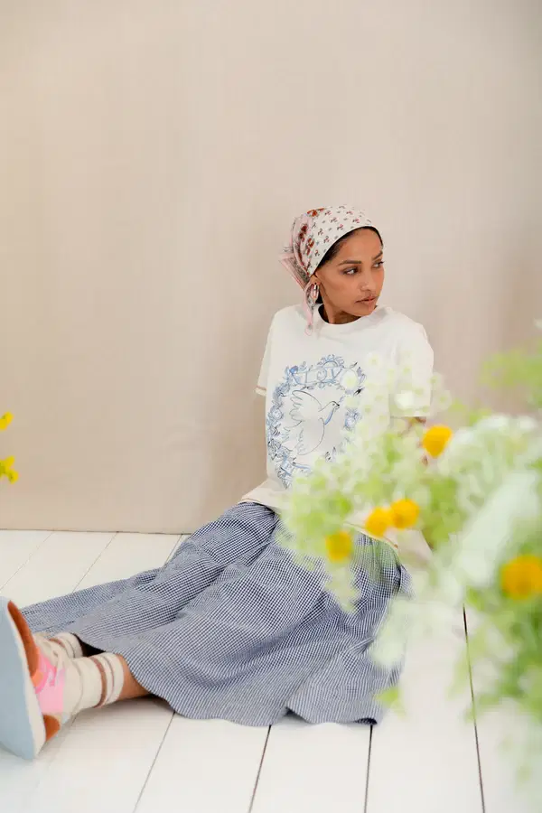 Boyfriend Ecru T-Shirt - Image 9