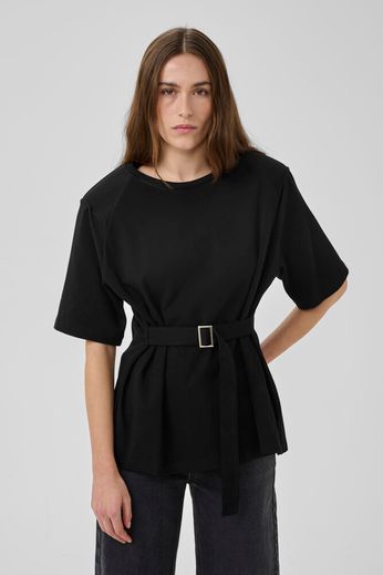 Apir Black Belt Top