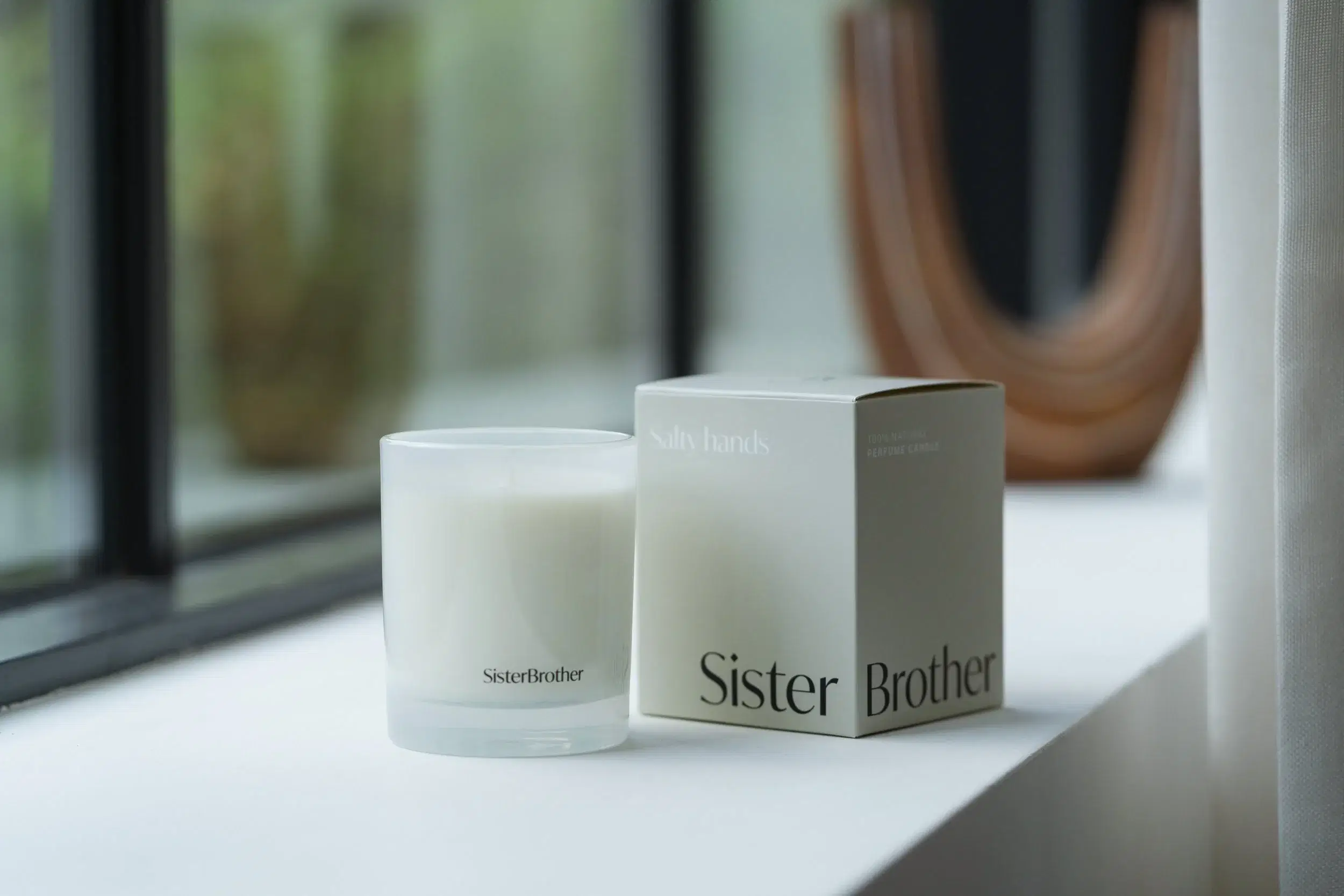 Salty Hands Perfume Candle - Image 3