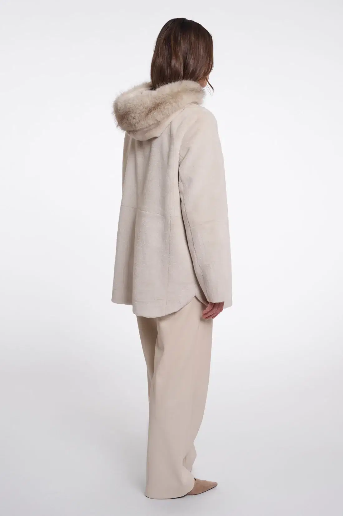 Mans Birch Faux Fur Coat - Image 4