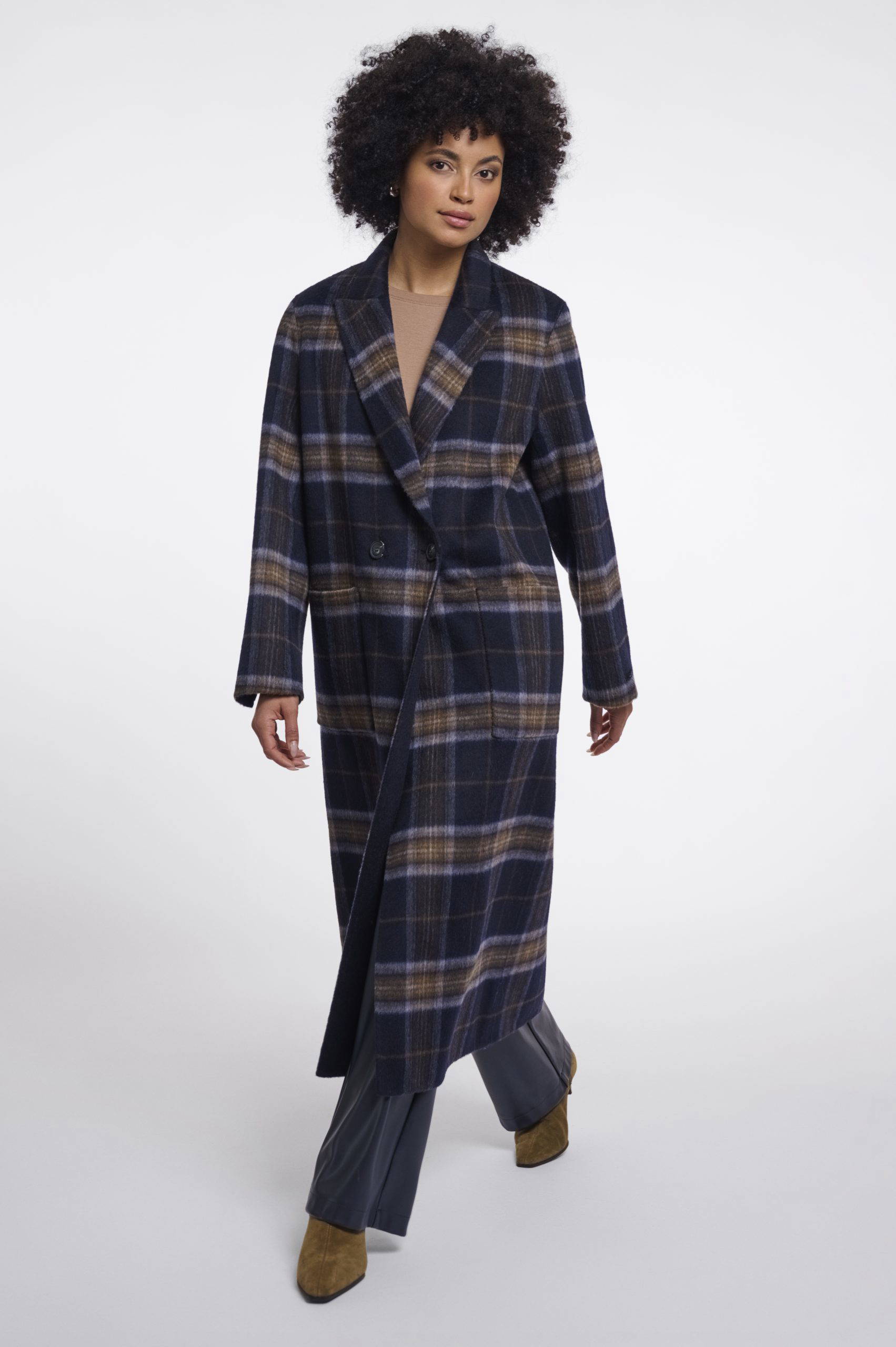 Adria Navy Reversible Coat - Image 3