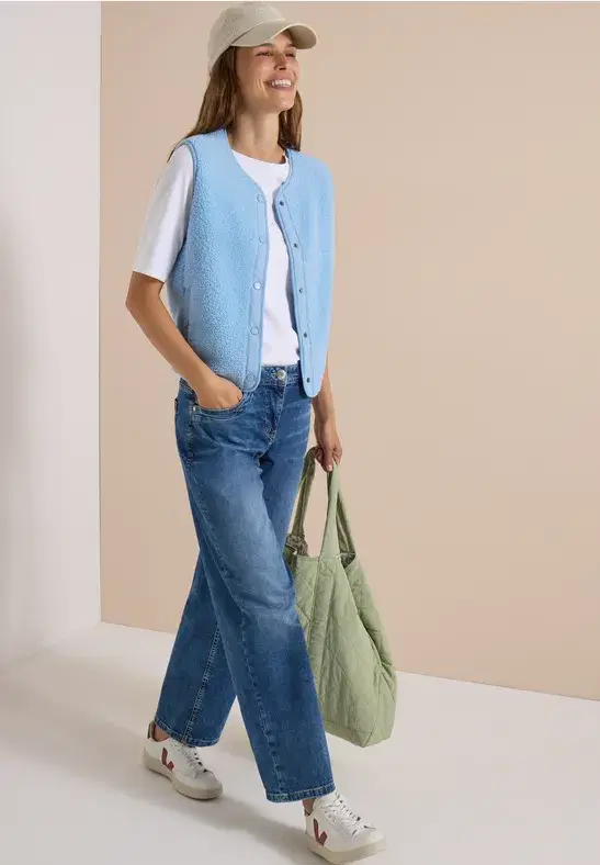 Cecil Blue Teddy Gilet - Image 3