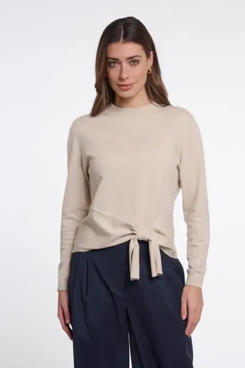 Kuro Beige Sweater