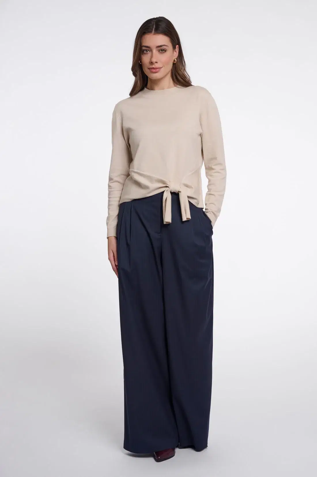 Kuro Beige Sweater - Image 4