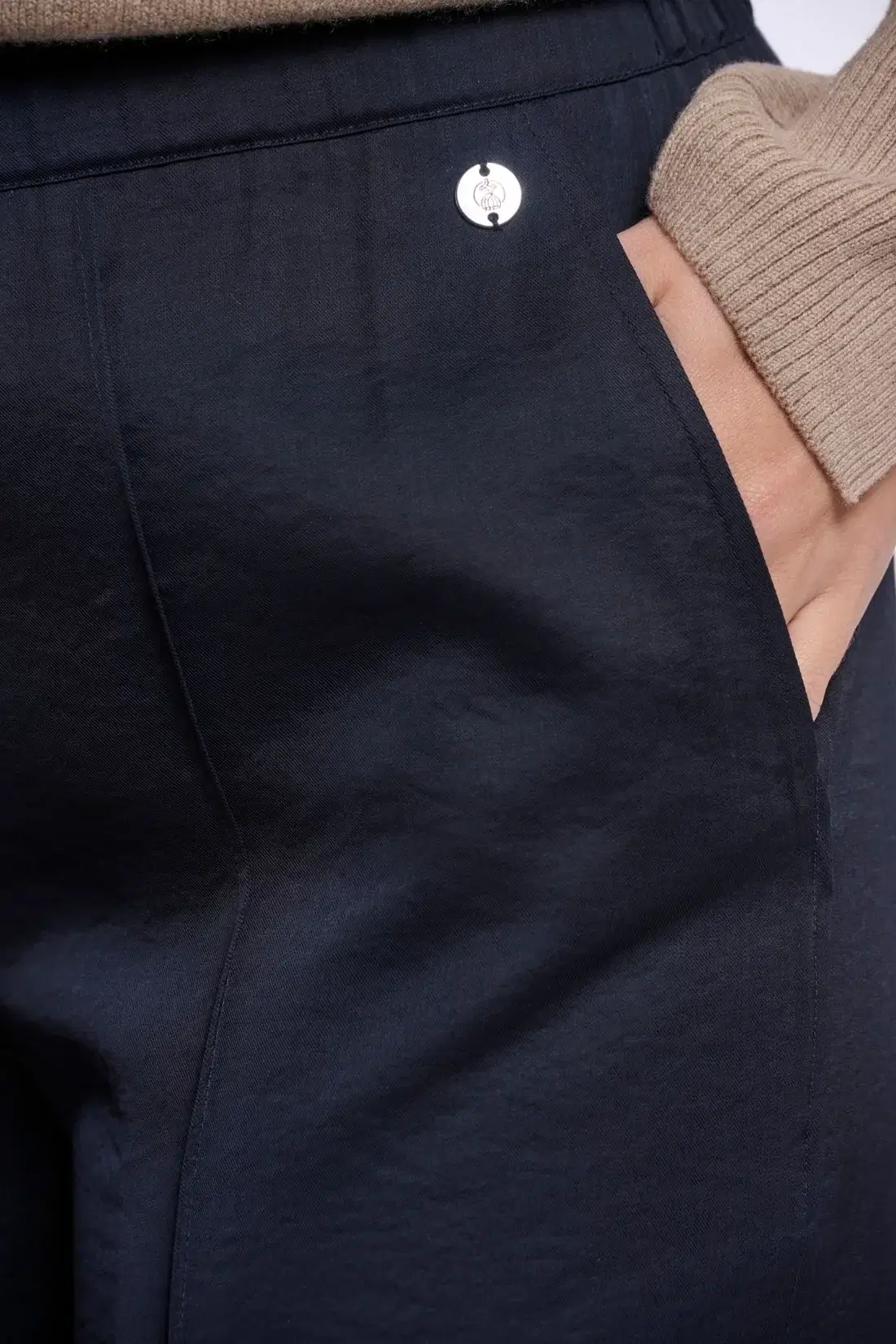 Nena Navy Trousers - Image 4