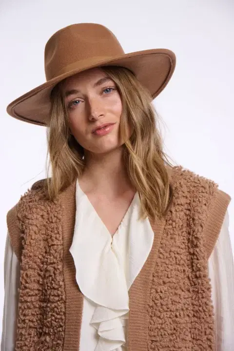 Valerio Cinnamon Toast Hat