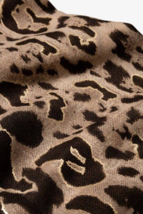 Marylin Brown Scarf