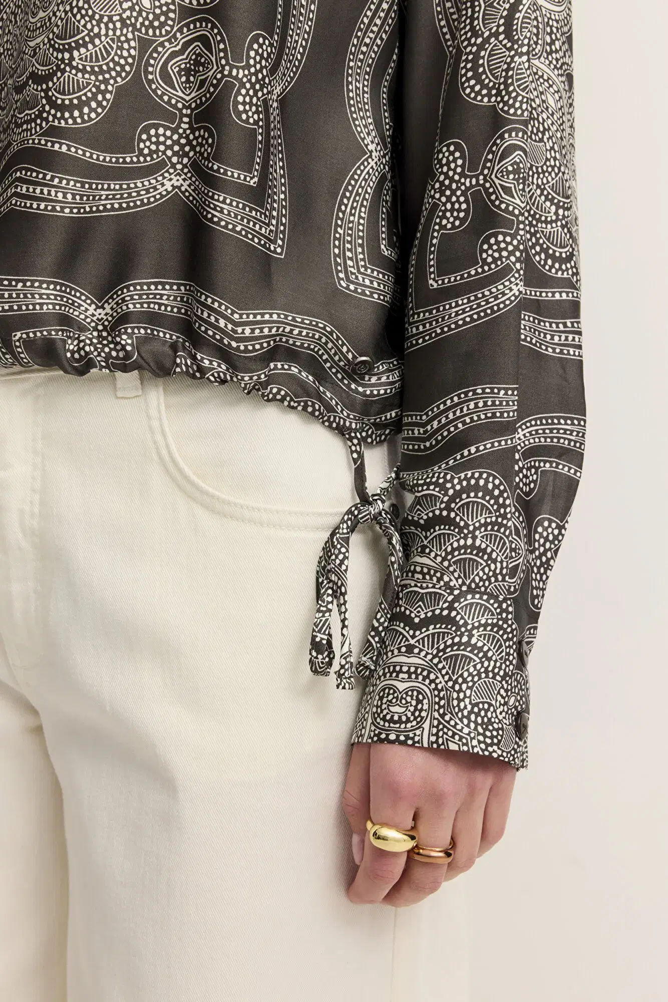 Brown Print Blouse - Image 3